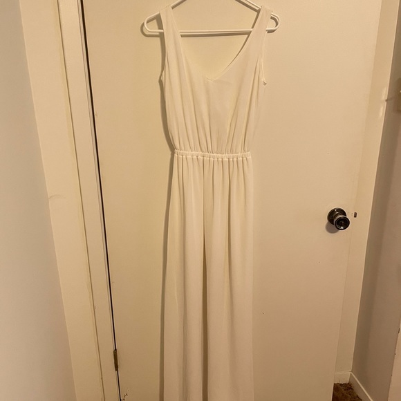 White Bridesmaid or Formal Dress - Picture 4 of 5